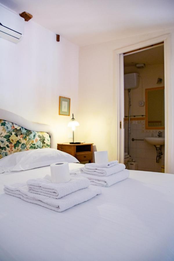 Appartement Tranquil Flat Near David à Florence Extérieur photo